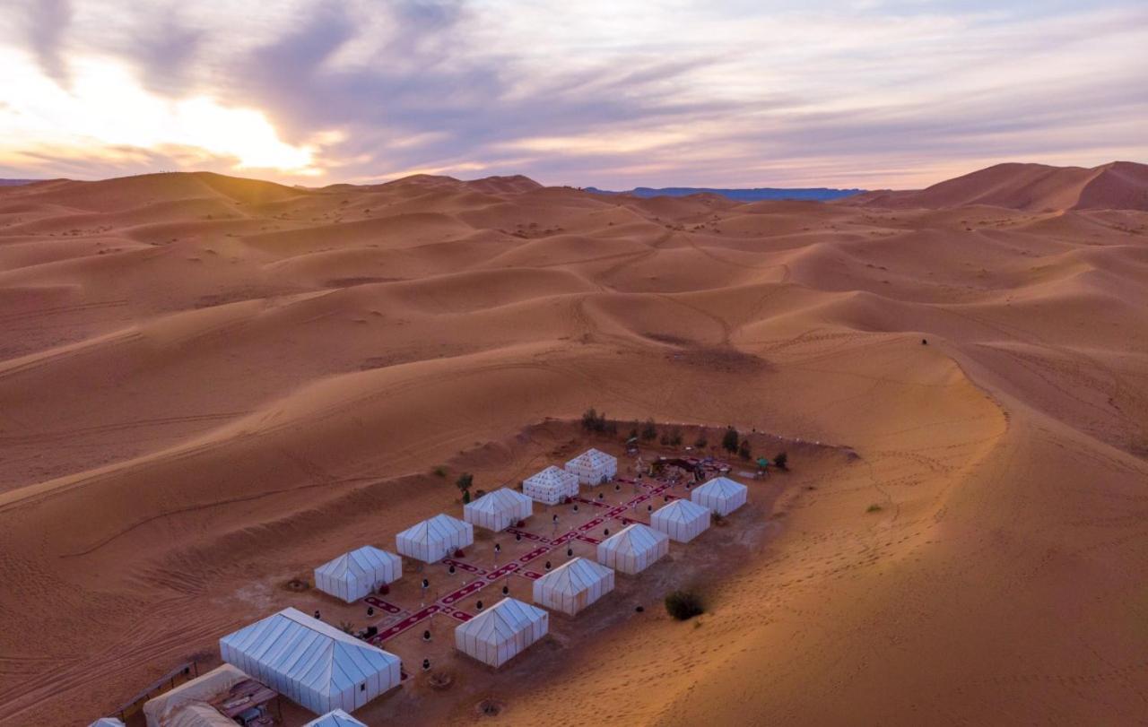 Silver Luxury Camp Merzouga Exterior photo
